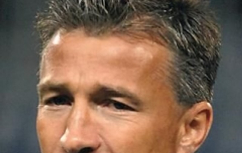 Supărat pe arbitrajul de aseară, Dan Petrescu ameninţă că pleacă din România
