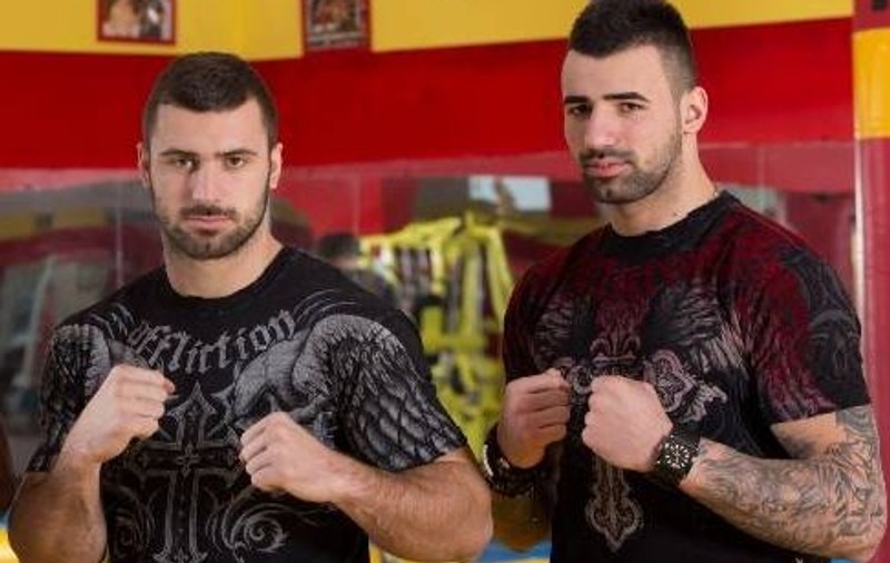 Luptătorii SUPERKOMBAT, Andrei şi Bogdan Stoica, prinşi în mijlocul scandalului dintre fanii Rapidului