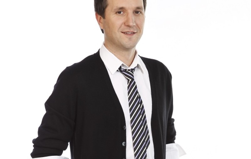 Andi Moisescu se întoarce... cu Apropo TV