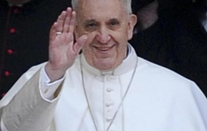 "Dacă nu mă căsătoresc cu tine, mă fac preot", i-a spus Papa Francisc iubitei sale din adolescenţă! Vezi CINE A ÎMPIEDICAT POVESTEA LOR DE DRAGOSTE!