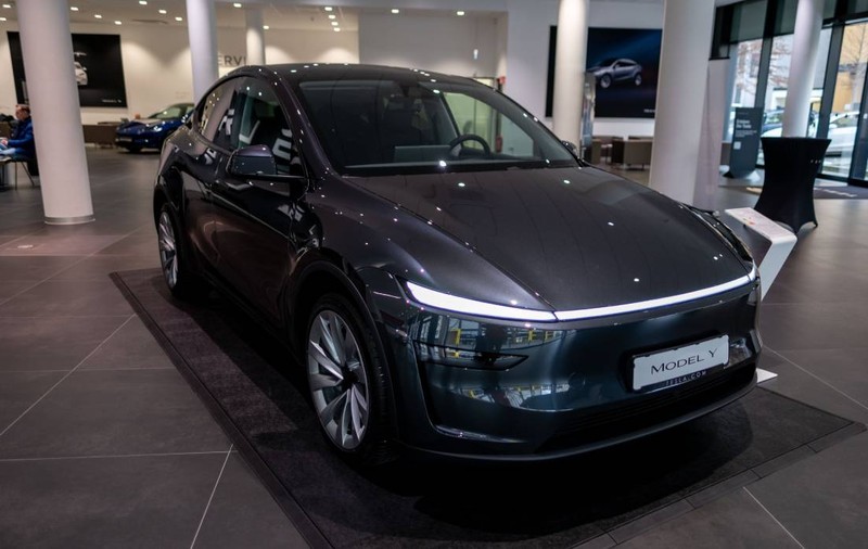 Profitul Tesla a scăzut brusc din cauza taxelor vamale, deși vânzările au crescut
