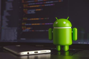Android, un sistem de operare prezent pe majoritatea telefoanelor mobile