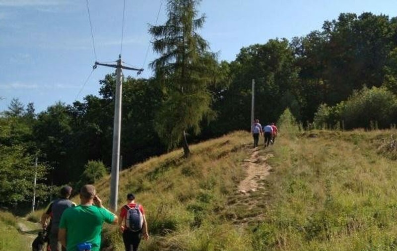 Un minor din Maramureș a dispărut în Ocna Șugatag, după ce s-a certat cu prietenii la o petrecere. E căutat prin pădurile din jur și într-un lac din zonă