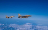 Două avioane F-16 au fost ridicate de la sol, după ce o dronă a fost detectată în spațiul aerian al României. Foto: Facebook / Ministerul Apărării Naționale, România