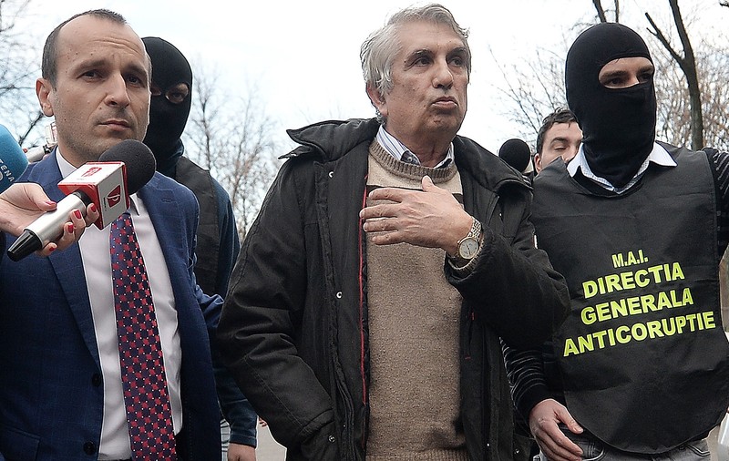 Dosarul în care medicul Gheorghe Burnei era acuzat de vătămarea corporală a trei copii, clasat din cauza prescripției. Reacția mamei uneia dintre paciente