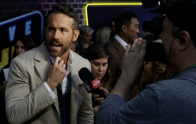 Actorul Ryan Reynolds, la un pas de tragedie în Brazilia. O barieră de lângă scenă s-a prăbușit la câțiva pași de el