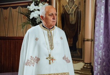 „Anul ăsta am avut 21 de înmormântări și trei botezuri". Foto: Ionuț Chifa/ radiorenasterea.ro