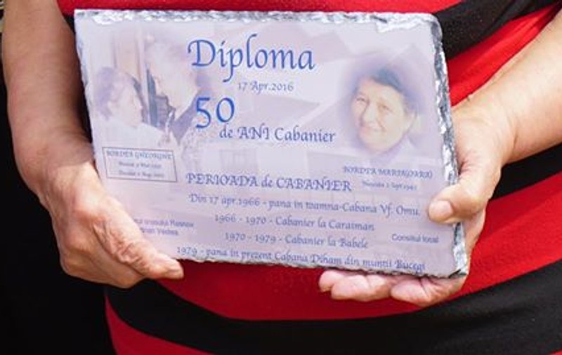 ”Mama Oara” a serbat 50 de ani în inima Bucegilor