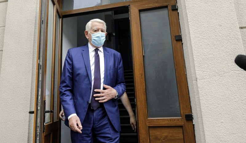 Teodor Meleşcanu, la ieşirea de la DNA. Foto: Inquam Photos / George Călin