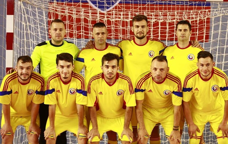 Aventurile naționalei diabeticilor la Campionatul European de futsal 2018, de la Bratislava. ”Jucăm în tricourile pe care ni le-a trimis FRF acum trei ani!”. Locul 13 pentru ”tricolorii dulci”