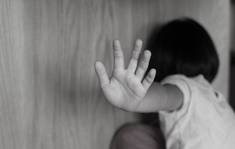 Psihoterapeut: Cum ești afectat la maturitate dacă ai fost victima bullyingului în școală