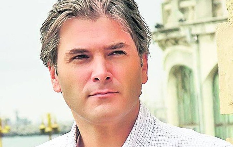 TRAGEDIA AVIATICĂ DIN APUSENI! Mircea Radu: "Dumnezeu să-i ierte pe cei care nu mai sunt! Să ne ierte şi pe noi că nu facem nimic pentru amărâta asta de Românie!"