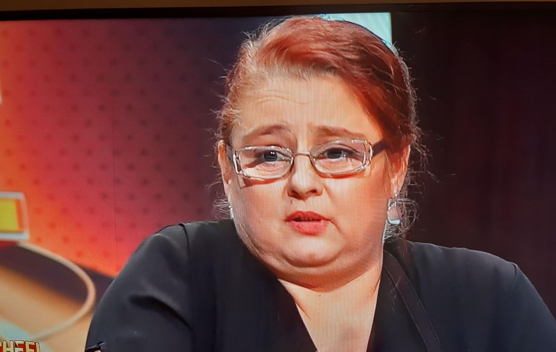 Povestea concurentei de la „Chefi la cuțite” care a făcut parte dintr-o rețea de clonare a cardurilor bancare. ”Eu doar scoteam banii”