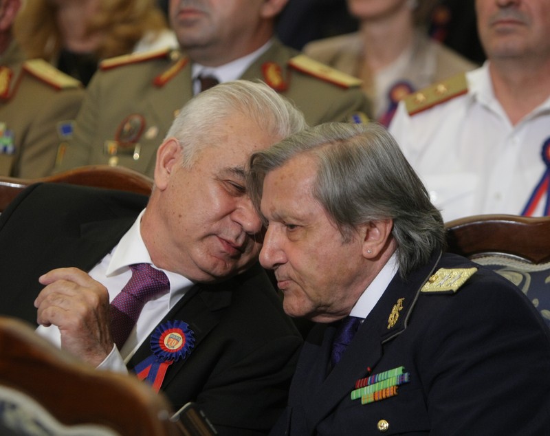 Clubul CSA Steaua împlinește 70 de ani. Marea sărbătoare, la Cercul Militar. S-a vorbit tot de fotbal: ”Echipa va juca în Liga 4”. Năstase a venit îmbrăcat în general/ FOTO