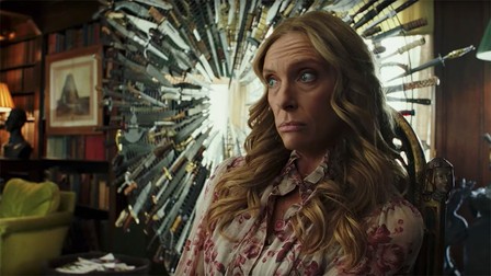 Geniala Toni Collette în „Knives Out” / Foto: Lionsgate