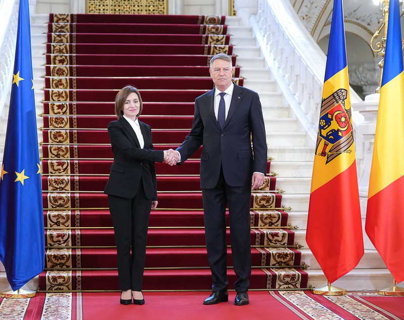 VIDEO: Klaus Iohannis și Maia Sandu, declarații comune după întâlnirea de la Cotroceni. „Parcurgem crize de proporții istorice”