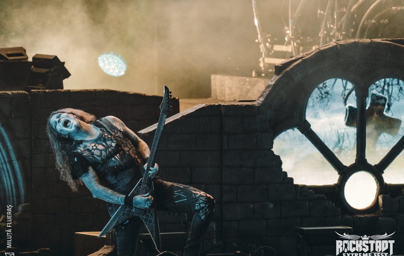 Câteva zile ne despart de Rockstadt Extreme Fest 2026. Ghimbav devine noua casă a unuia dintre cele mai ambițioase festivaluri de metal din Europa.