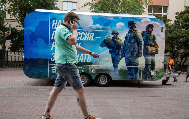 Vladimir Putin a promulgat legea care crește vârsta de recrutare în armata rusă