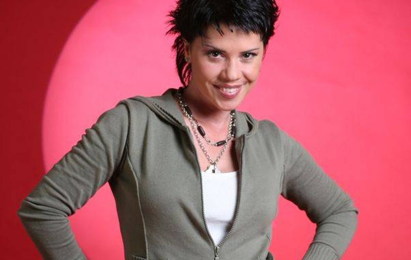 Luminiţa Anghel nu crede în piesa celor de la Mandinga? "E o melodie uşoară, pe care o poţi fredona la plajă, când bei bere"