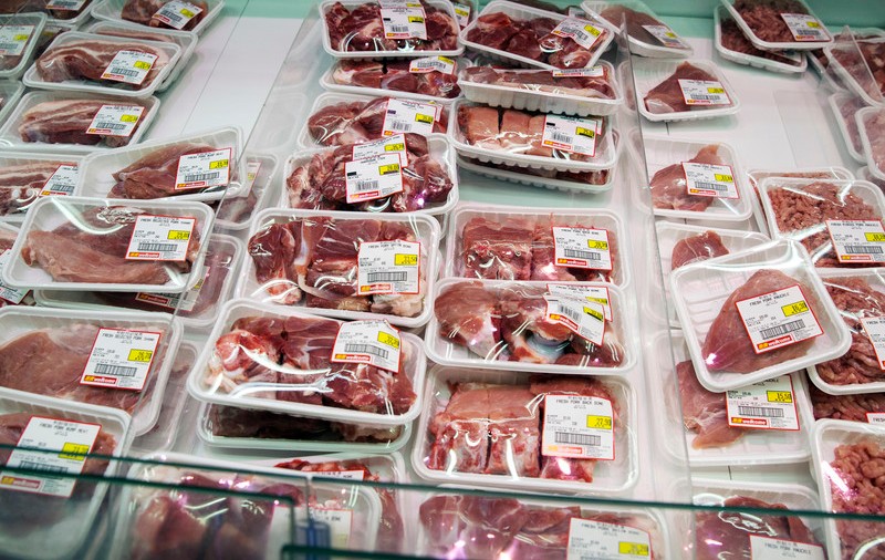 China a găsit urme de coronavirus pe ambalajele de carne de vită congelată din Brazilia