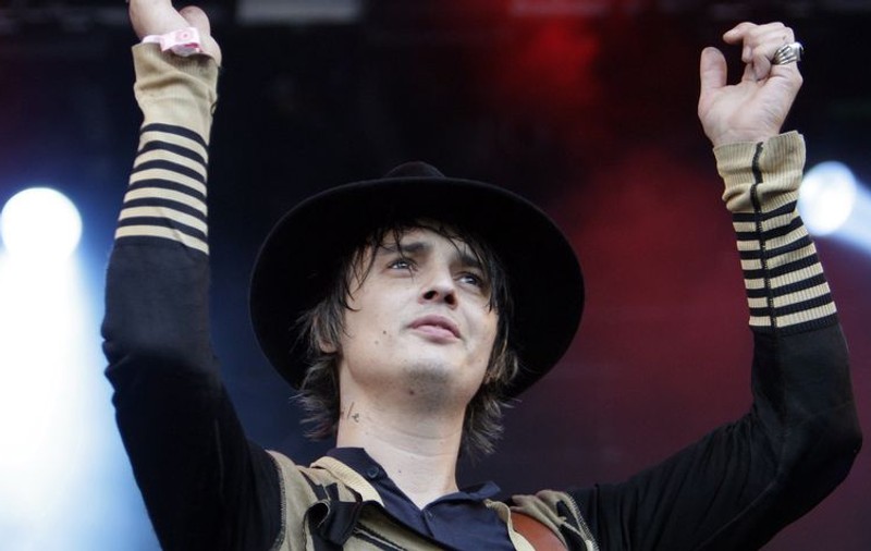 Pete Doherty va cânta în memoria lui Michael Jackson
