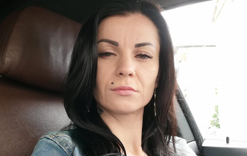 Cum s-a ridicat în lumea interlopă „Regina drogurilor” care s-a spânzurat la Rahova: Marsilia Mantu „prepara” stupefiante la cuptorul cu microunde și le vindea la geam