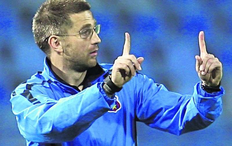 Edi Iordănescu are un mesaj pentru Laurenţiu Reghecampf: "Acasă înseamnă Steaua, acasă înseamnă Ghencea!"