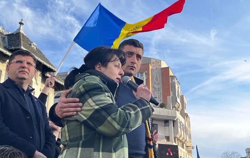 George Simion, atac la ministrul energiei, la protestul AUR de la Craiova: „Locul lui e la pușcărie”