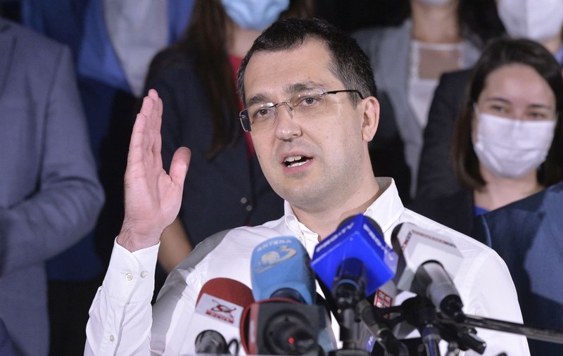 Un nou atac din PNL la Vlad Voiculescu: „Un om superficial și ironic. Ar trebui să revină Nelu Tătaru la minister”