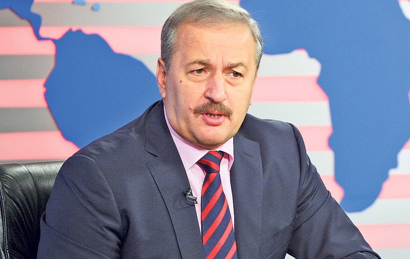 VASILE DÂNCU, reprogramat la audierile în Parlament marți dimineață după ce luni i s-a făcut rău