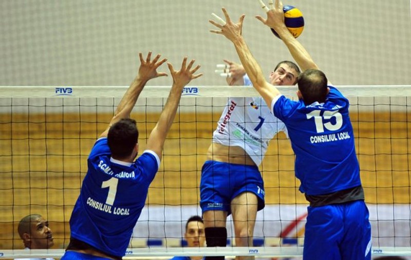 VOLEI MASCULIN / Tomis a făcut instrucție cu Dinamo! Celelalte rezultate