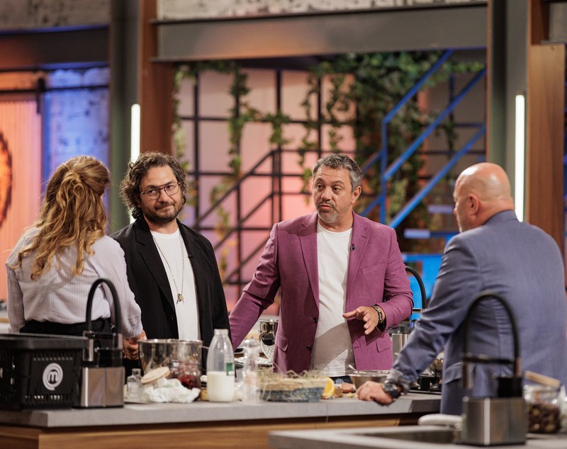„MasterChef” 8 decembrie 2025. Dezvăluirea făcută de Sorin Bontea la Pro TV. „Să știi că și eu am pătrățele. Am făcut haltere ani de zile”