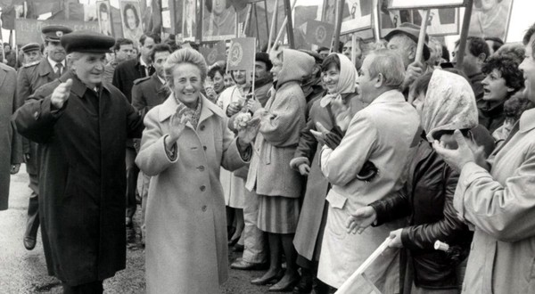 Nicolae și Elena Ceaușescu, la manifestările de 1 Mai din comunism