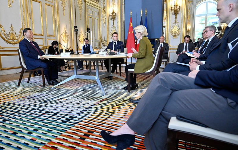 Summit tripartit Franța-China-UE. Macron cere „reguli echitabile” în comerț și „coordonare” în crizele majore. Ce spune Xi Jinping | VIDEO