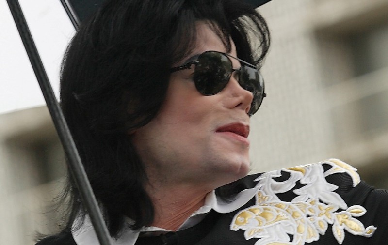 Michael Jackson a recunoscut că era dependent de calmante