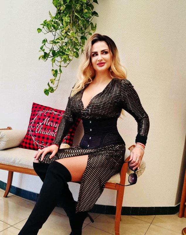 Cum a slăbit Julia Chelaru 6 kilograme: „Țin o dietă cunoscută, cu mâncare pe care o primesc la plic”