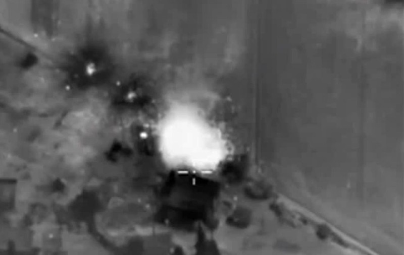 RUSIA a efectuat raiduri aeriene asupra orașului Raqa, aflat sub controlul Statului Islamic