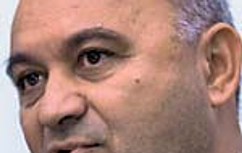 Alte case de VIP-uri perchezitionate