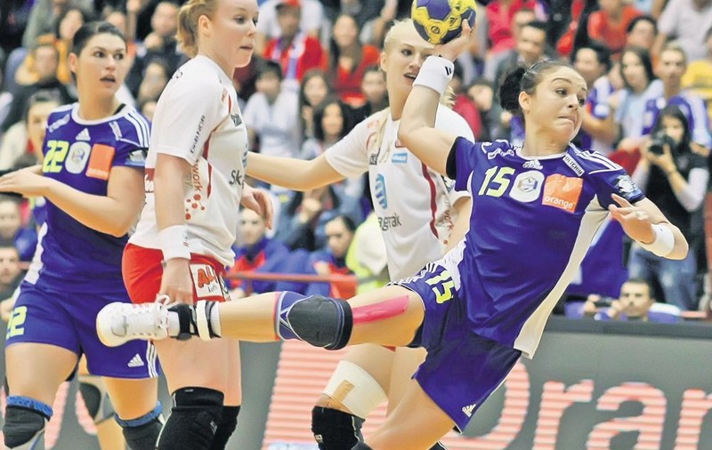 Oltchim Rm. Vâlcea a învins Larvik, în Liga Campionilor