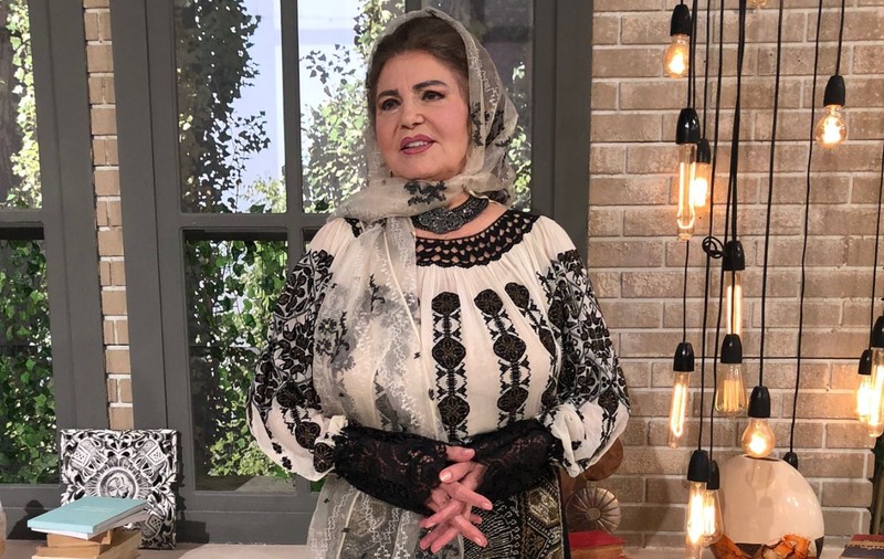 Irina Loghin, la cules de leurdă, în Pădurea Băneasa. Îmbrăcată în trening de la Moncler, și-a surprins fanii: „Vin de 50 de ani aici, în pădure”