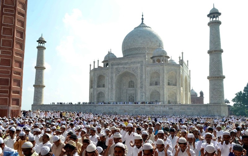 Taj Mahal nu este în pericol de prăbuşire, spun arheologii
