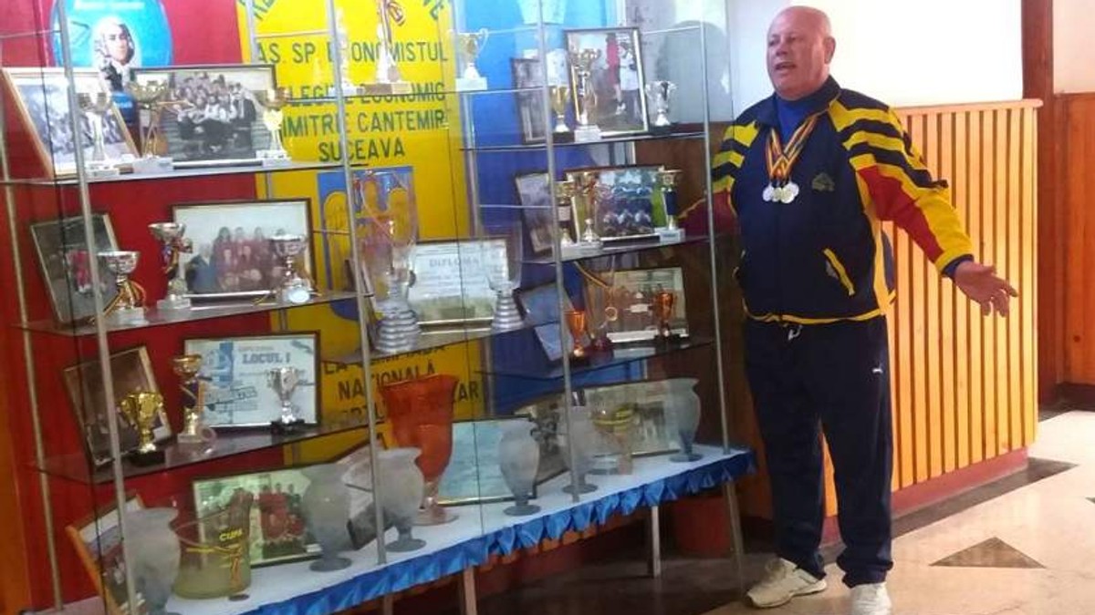 Un fost luptător din Suceava și-a bătut tatăl