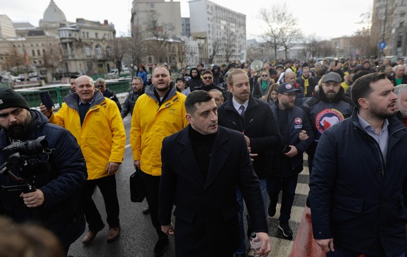 Protest AUR la sediul ASF, circulație blocată pe Splaiul Independenței