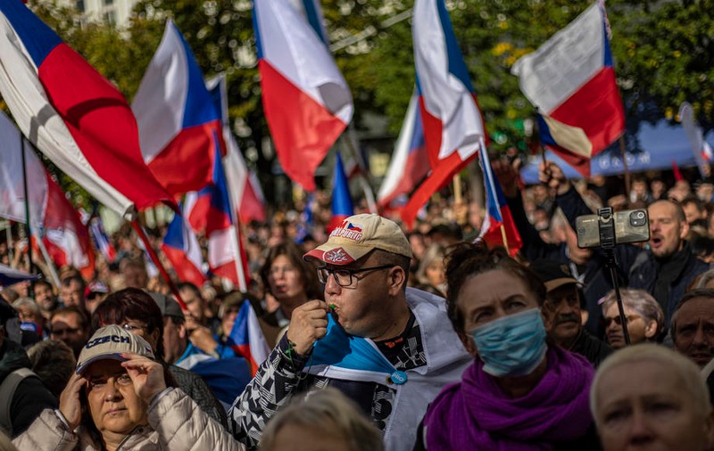 De ce mandatul scurt al lui Liz Truss este văzut ca un avertisment pentru liderii statelor UE