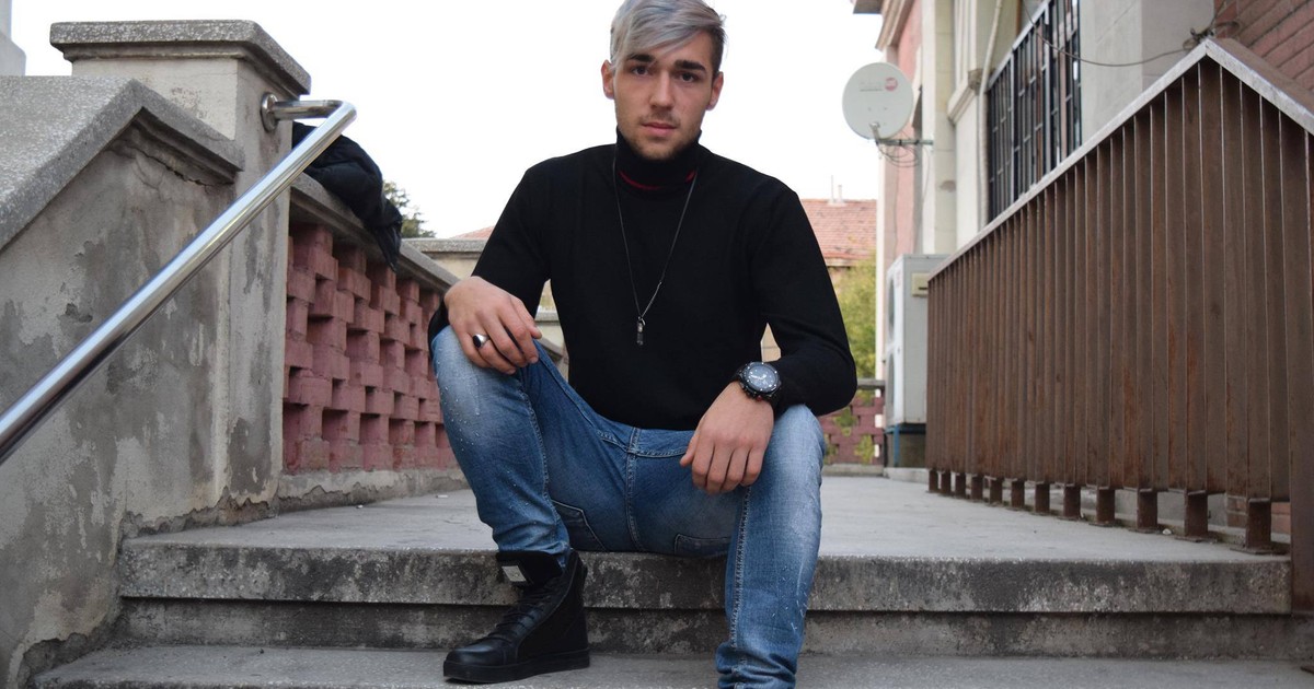 REPORTAJ: Deși stiau despre viciul lui, nu au reușit să-l scoată din ghearele morții la plic. Elevul mort din cauza etnobotanicelor visa să lucreze în Armată