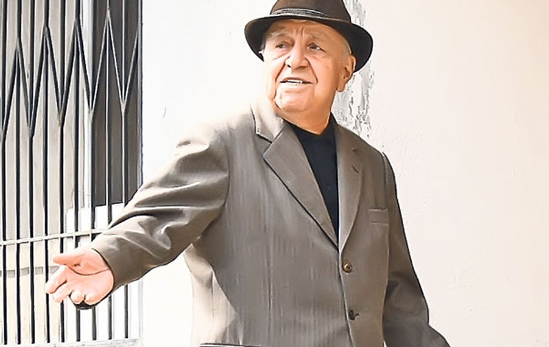 Emil Bobu ajunsese să vorbească oficial chiar şi cu animalele lui Ceauşescu: «Fiţi cuminte, vă rog, tovarăşe Corbu!»