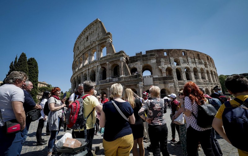 Europa nu a mai fost atât de ieftină pentru turiștii americani de zeci de ani