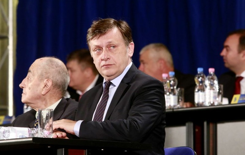 Crin Antonescu, despre amnistie şi graţiere: "România nu moare dacă Dragnea va scăpa de un proces”