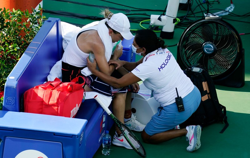 Simona Halep a abandonat în optimi, la Washington. De ce s-a retras românca