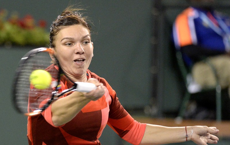 Halep s-a distrat cu Julia Goerges, în turul III de la Miami. ^Urmează Watson. Tecău a fost eliminat la dublu. Un român, poze cu Nadal / VIDEO